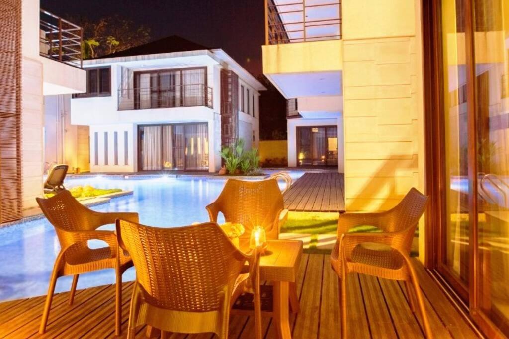 Ochre Villa- Luxury Property In Assagaon / Vagator Extérieur photo